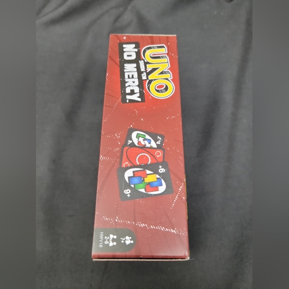 UNO Show ‘Em No Mercy Brutal Ruthless Unapologetic Card Game NEW - Picture 3 of 9